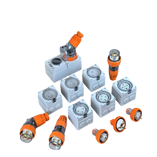 56P313 British standard industrial power plug level 3 13A